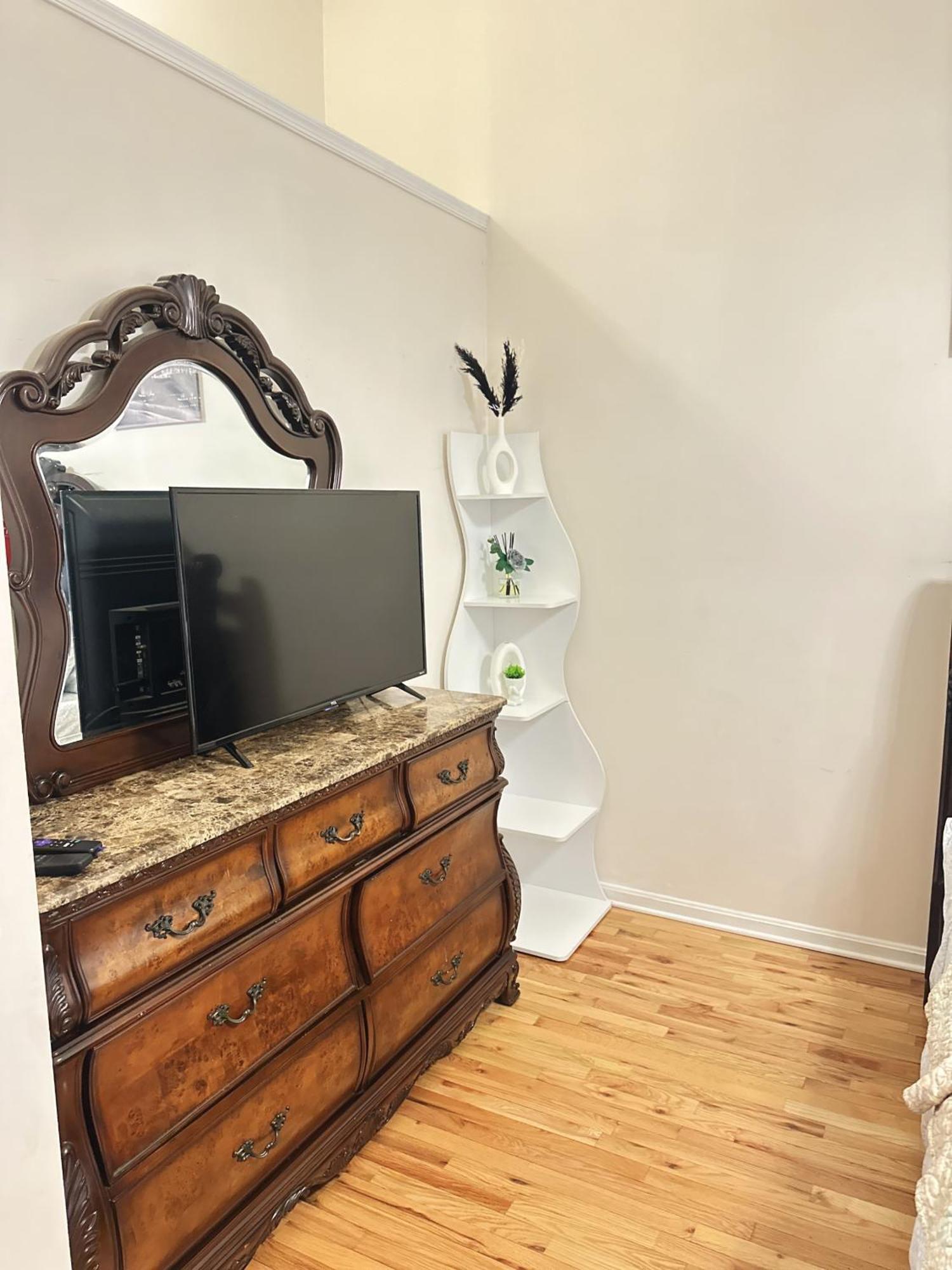 Special Rate Worthy Posh And Magnificent 4 Bedrooms And Two & Half Bath Greenbelt Buitenkant foto
